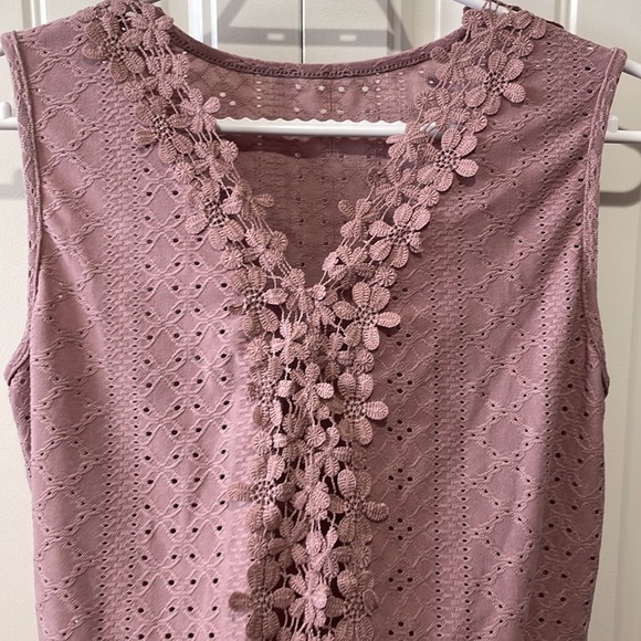 Pink Lace Panel Tank Top size small - Picture 2 of 6